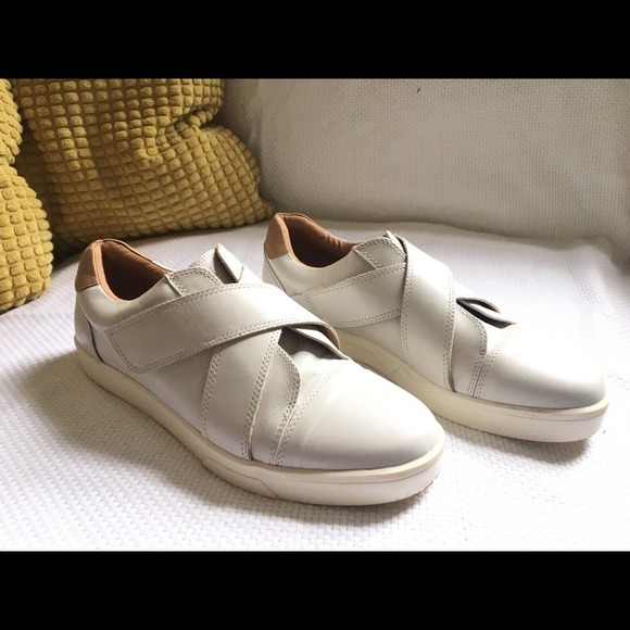 calvin klein velcro shoes